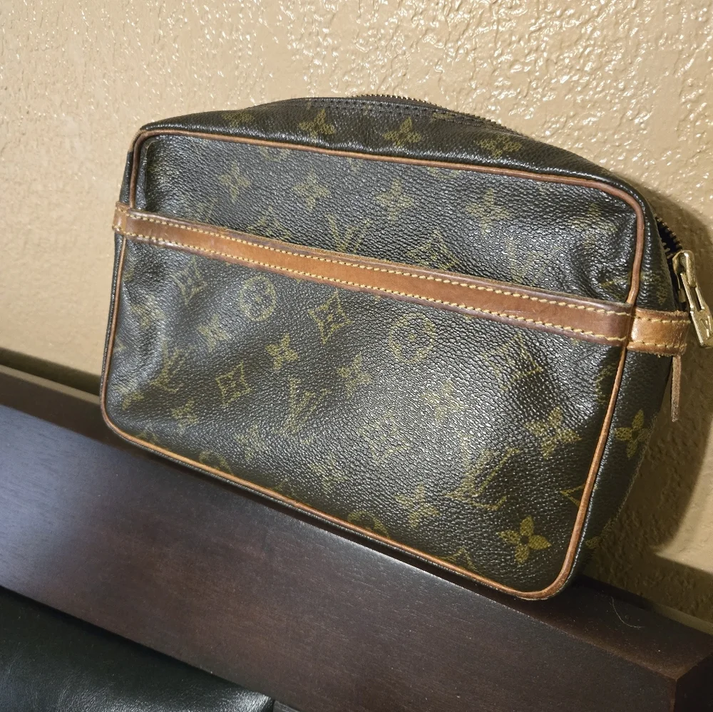 Cosmetic bag - Picture 6 of 11